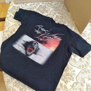 Roger Waters The Wall Live Tour 2012 T-shirt Size extra-large Black XL